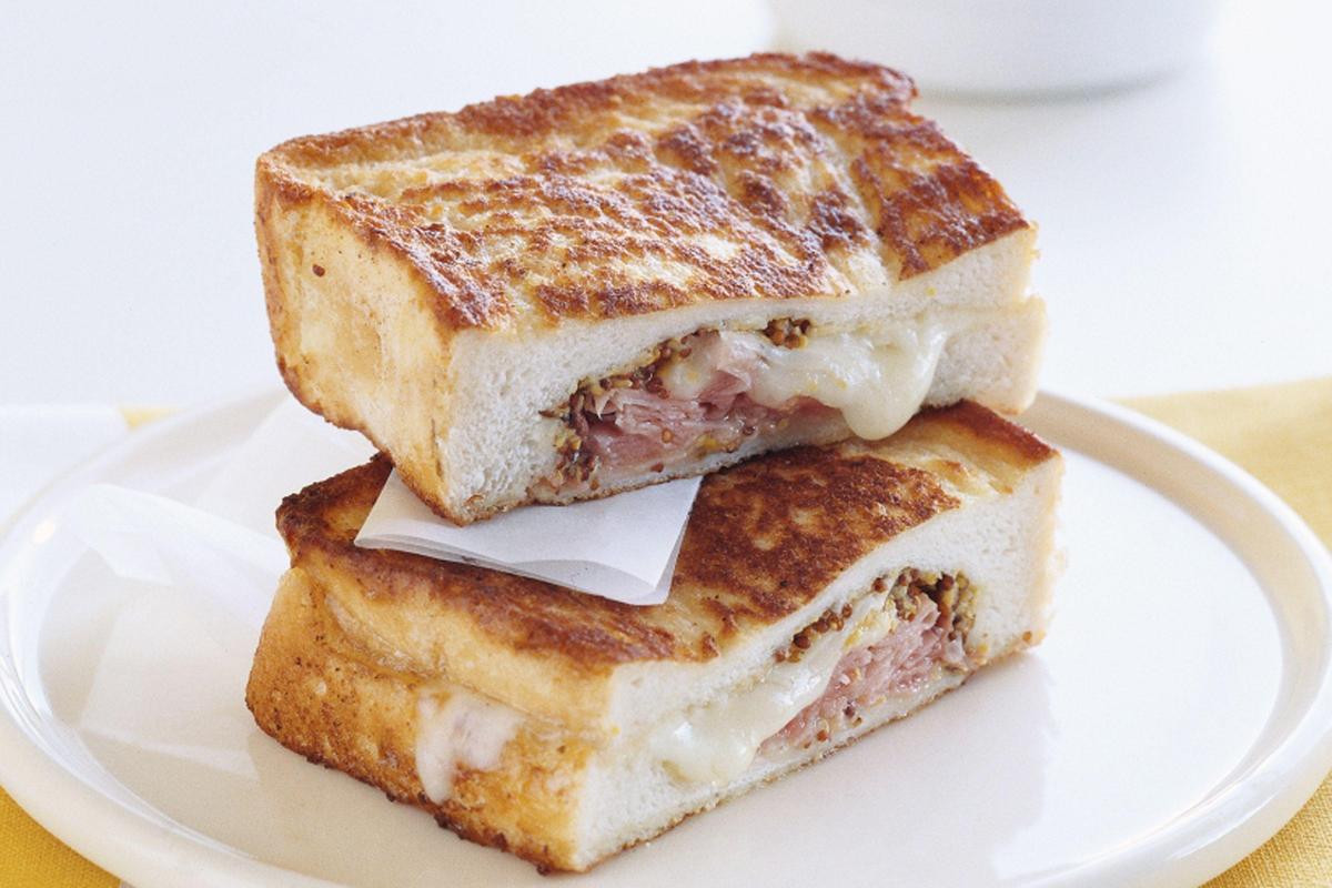 ham-and-cheese-french-toast-963-1