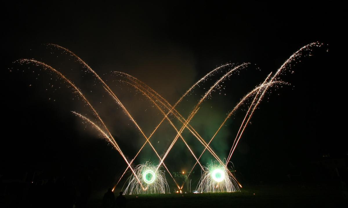 Barockfeuerwerk-Geburtstag-Sonnen-Komete