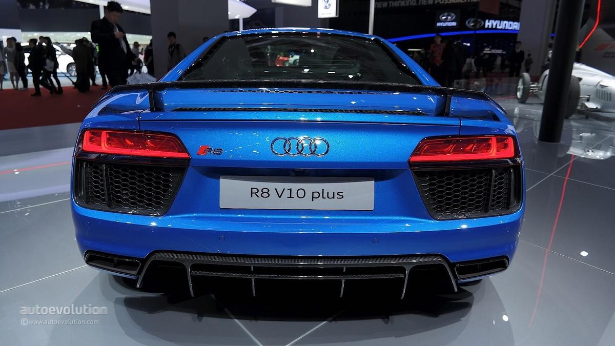 audi-r8-v10-plus-leads-audi-s-power-play