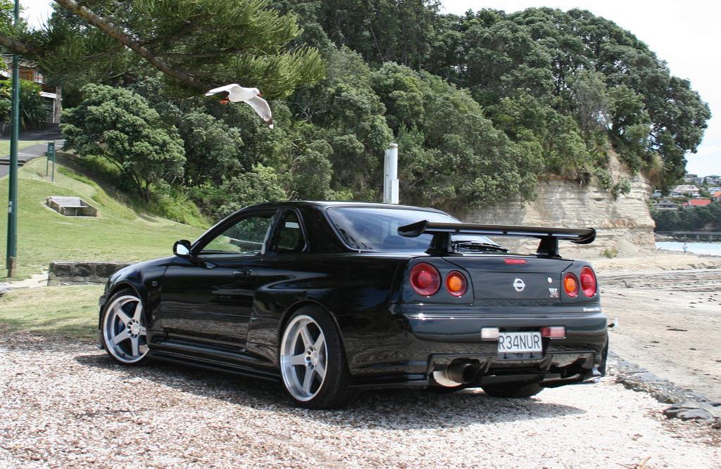 GTR NUR R34 11