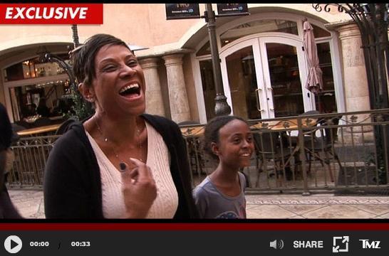 oRTxmC tmz video 28.11.2011