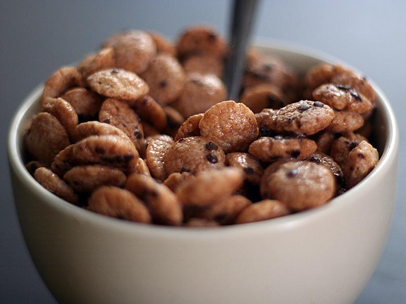 cookie-crisp-cereal-side