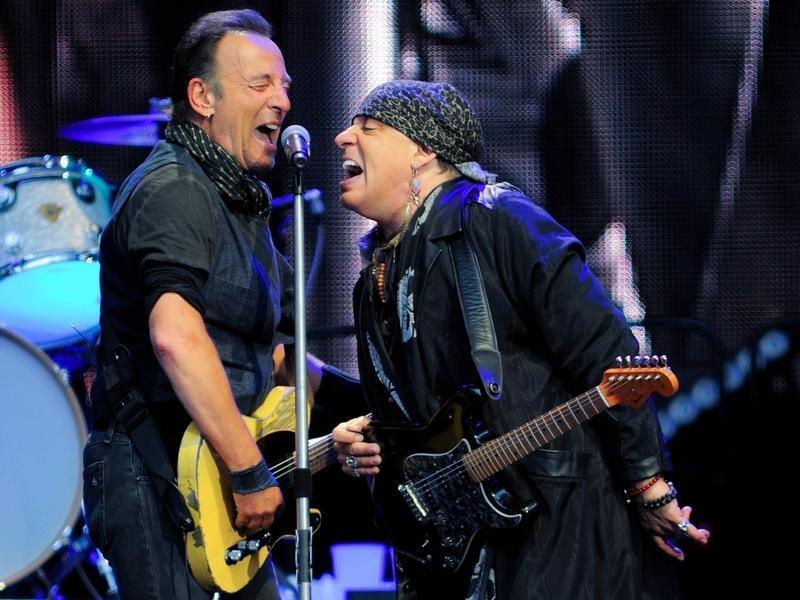 BruceSpringsteenSTEVE800 4 20