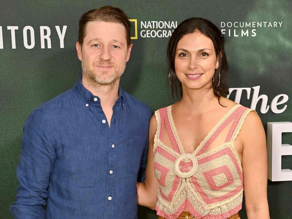 ben-mckenzie-morena-baccarin-13-7b6aa091