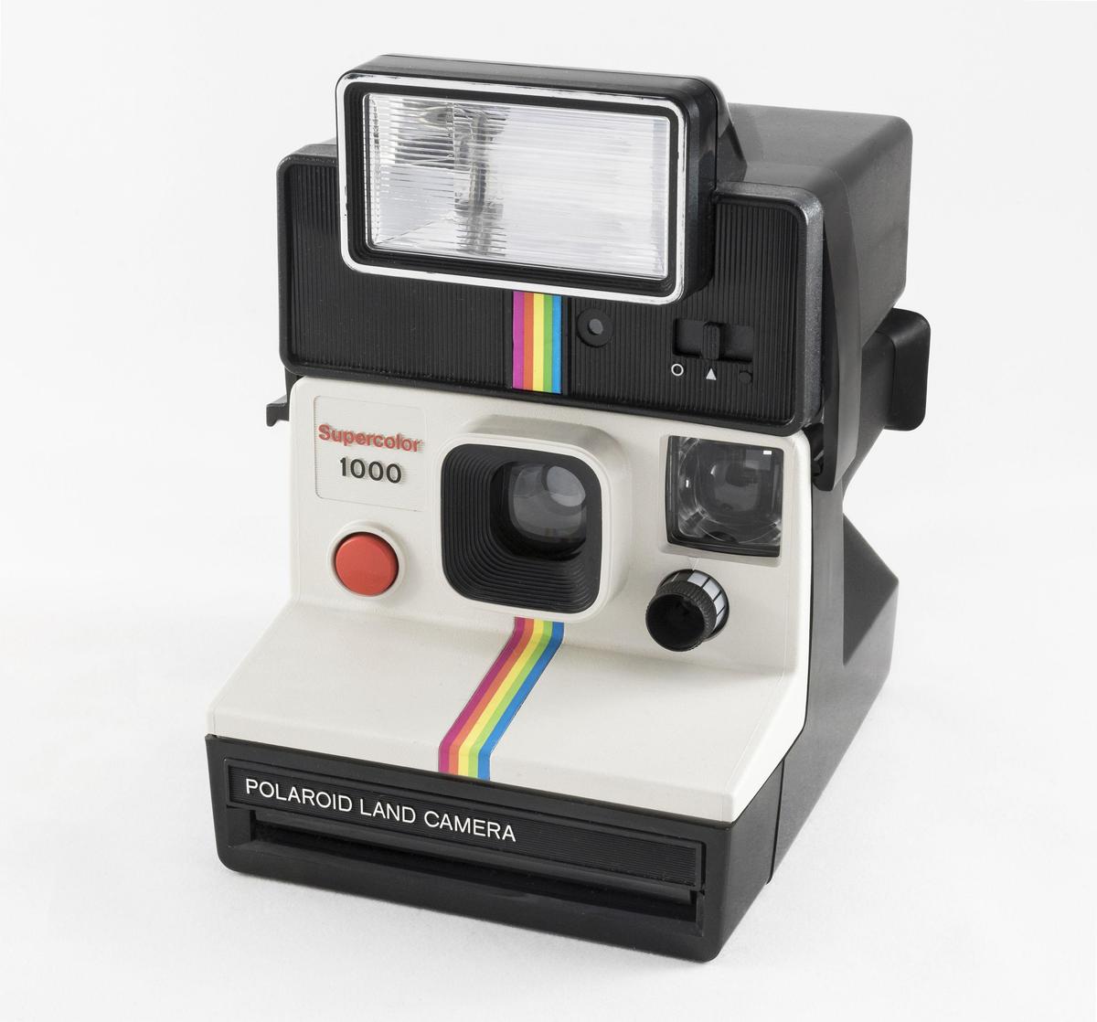 653448e16a08 Polaroid Supercolor