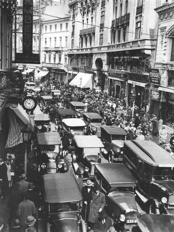 Nicolae Ionescu - Victory Avenue in 1923