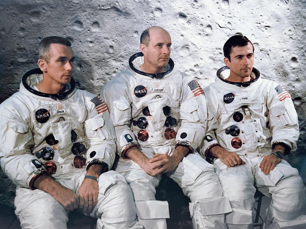 1280px-The Apollo 10 Prime Crew - GPN-20