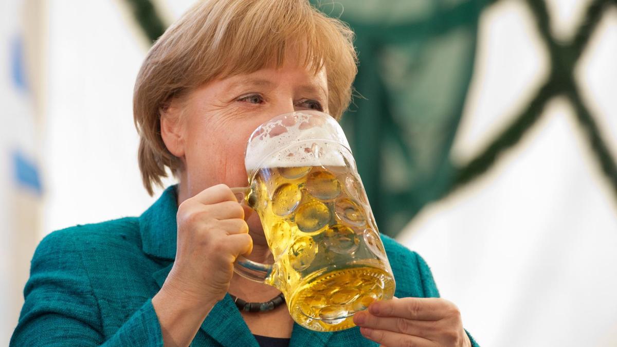Merkel-Bierkrug-Muenchen