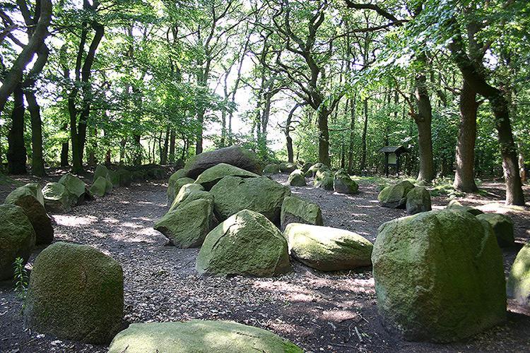 Huenengrab Steinsetzung Emsland