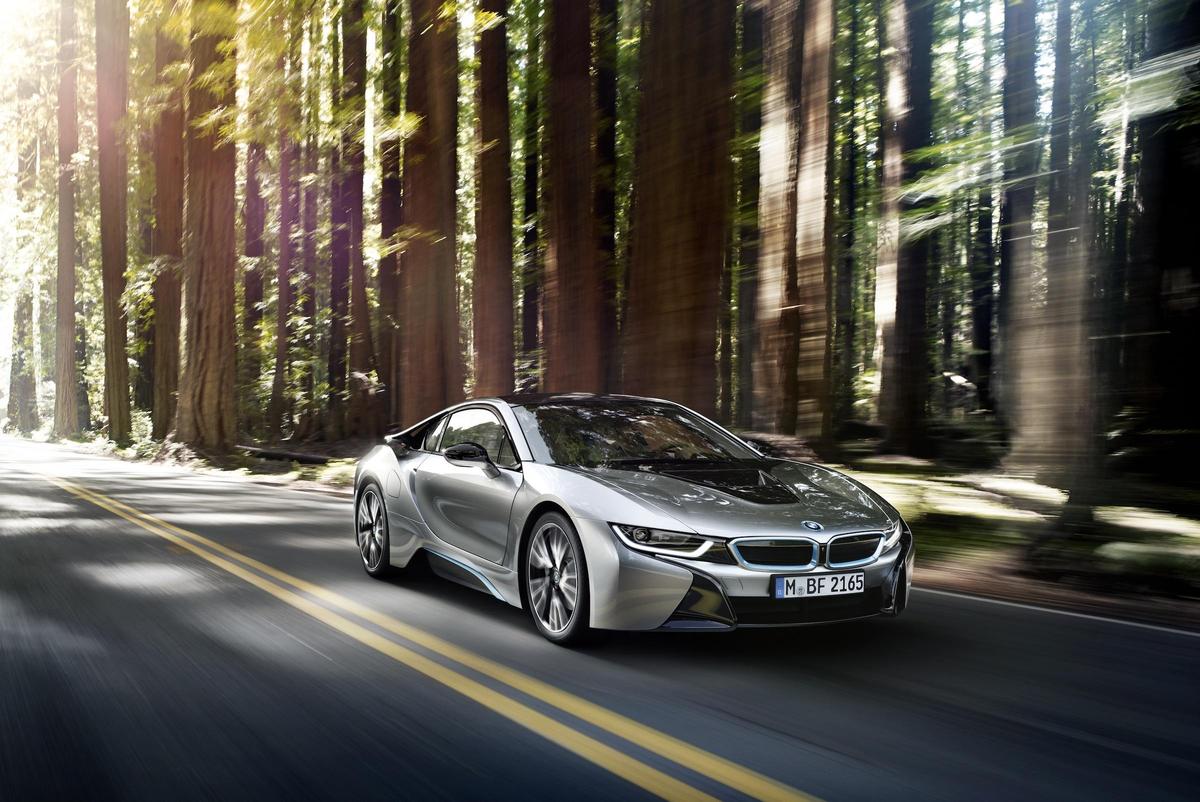 2014 BMW i8 retail version 9b