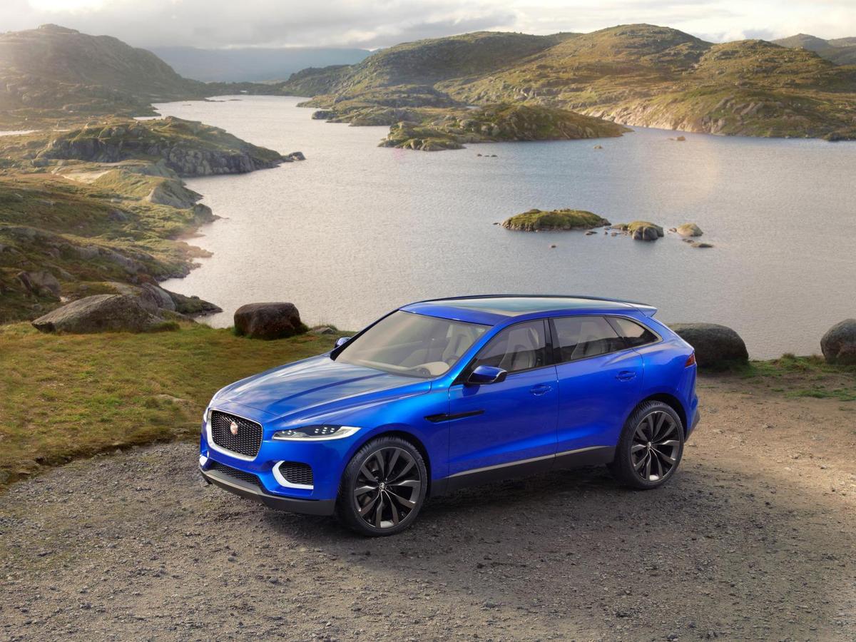 2015 Jaguar F-Pace formerly C-X17 concep