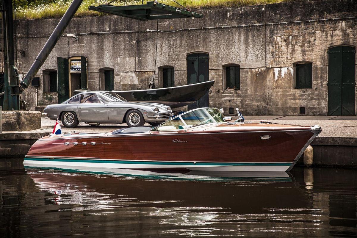 Riva Aquarama  Lamborghini 350GT