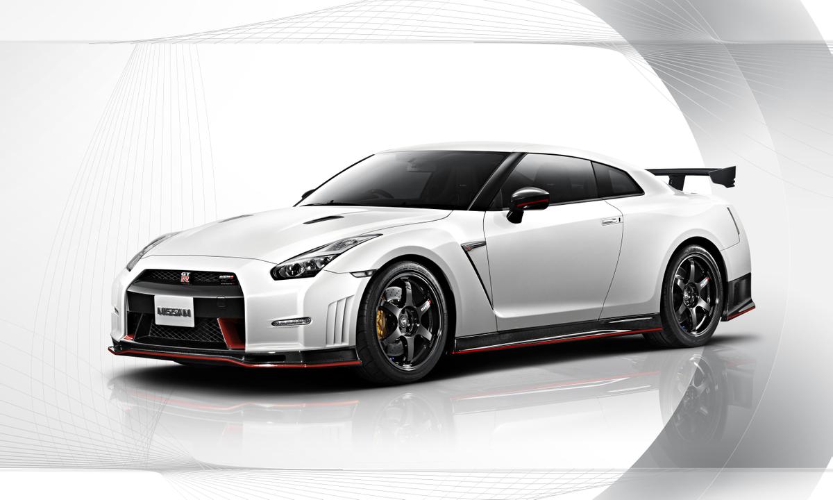 2014 Nissan GT-R NISMO 3