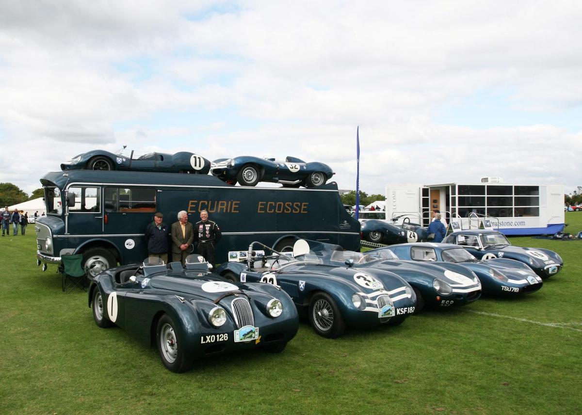 Ecurie-Ecosse-transporter