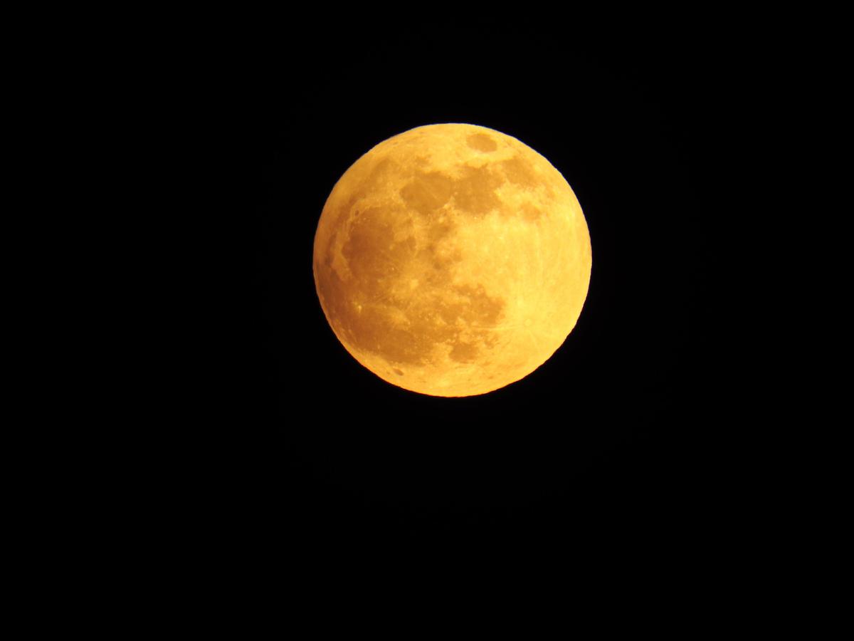 HDR Mond001
