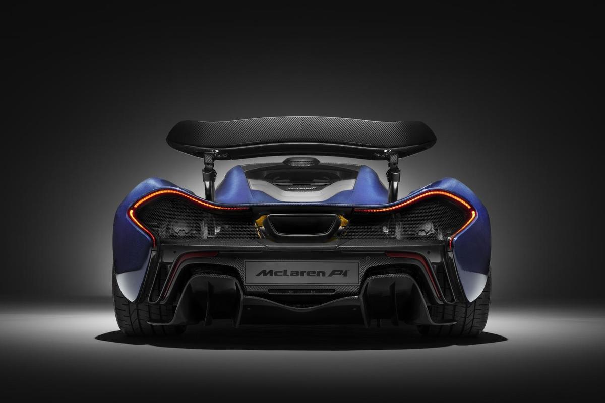 2016 McLaren P1 full cfrp body 4