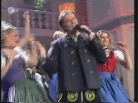 Youtube: Wolfgang Fierek - Hit-Medley (2002)