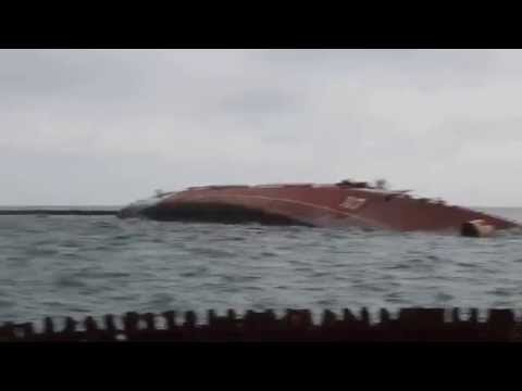Youtube: Ukraine War - Russian navy sinks ship in Crimea Ukraine