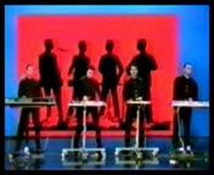 Youtube: Kraftwerk-Das Model