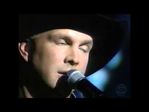 Youtube: Garth Brooks - To Make You Feel My Love (LIVE at Academy of Country Music 1999)
