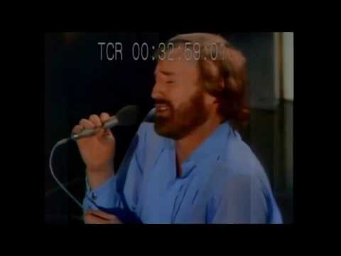 Youtube: Richard Harris - MacArthur Park (video editado)