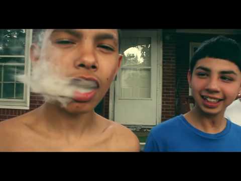 Youtube: Lil Johnnie Ft. Rome Pablo -Motorola (Official Music Video)