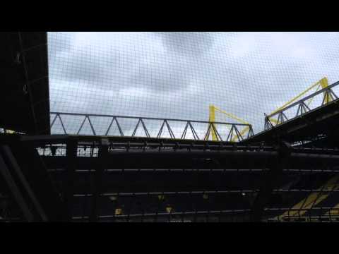 Youtube: Das schönste Stadion der Welt ! Nur der BVB !