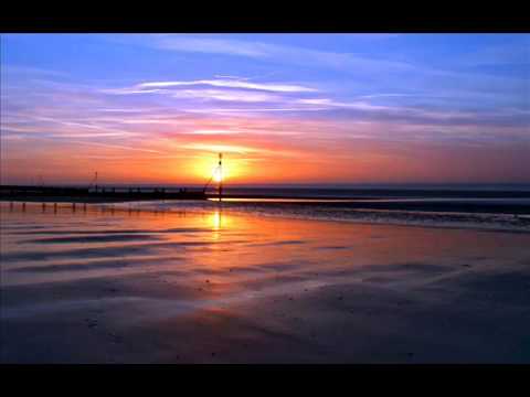 Youtube: Three Drives - Greece 2000 (Original Mix)