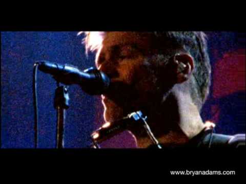 Youtube: Bryan Adams - Straight From The Heart - Live in Lisbon 2005