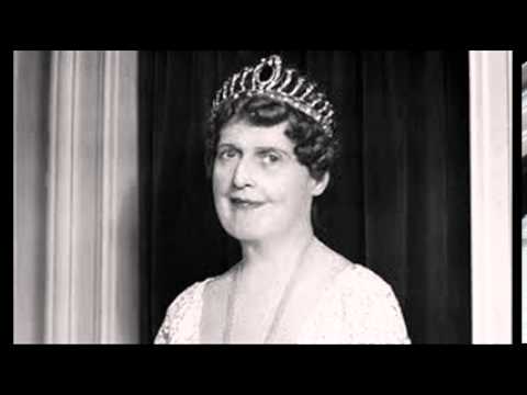 Youtube: Florence Foster Jenkins - Mozart / Der Hölle Rache