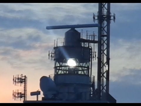 Youtube: Heligoland lighthouse in the evening / Leuchtturm auf Helgoland am Abend