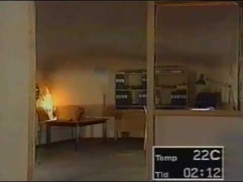 Youtube: Feuerwehr : Brandversuch - Zimmerbrand, Room on Fire, Feuerwehr