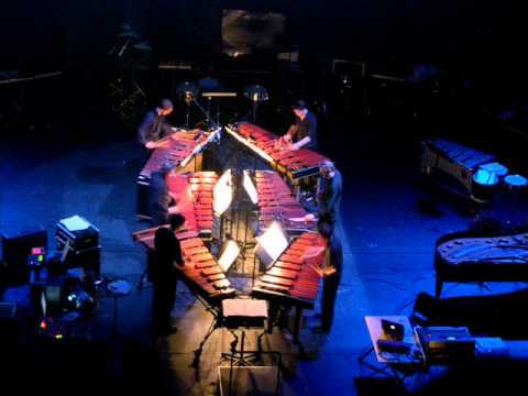 Youtube: Steve Reich: Six Pianos