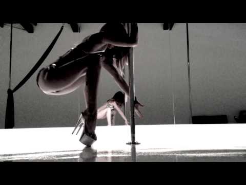 Youtube: UPA Bringing Sexy Back - 2013 - Karol Helms @ Flying Angels Fitness