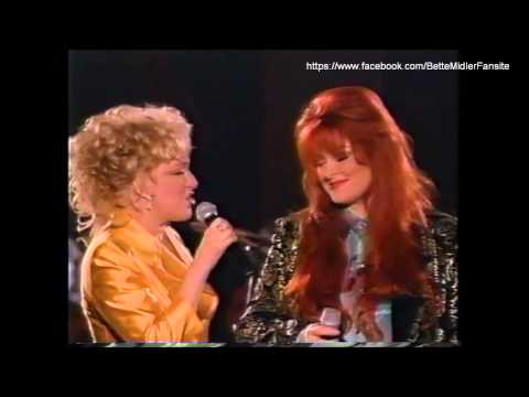 Youtube: Bette Midler and Wynonna Judd - The Rose