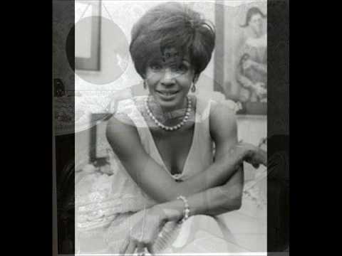 Youtube: Shirley Bassey - Memory