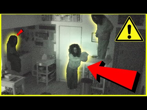 Youtube: creeper in my apartment