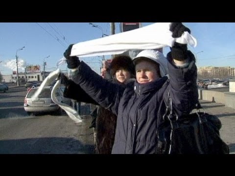 Youtube: Stau in Moskau wegen Anti-Putin-Autokorso
