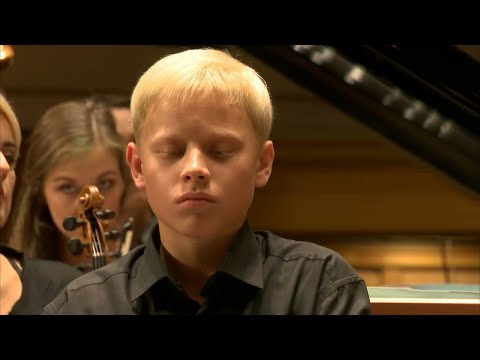 Youtube: Alexander Malofeev -- S.Rachmaninoff. Piano Concerto No.2