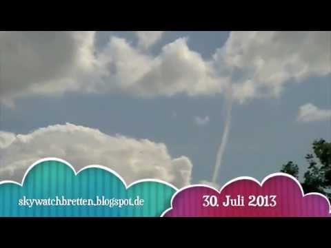 Youtube: skywatchbretten - 30. Juli 2013 - Extreme Chemtrails / Extreme Brombeeren