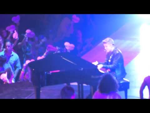 Youtube: Justin Bieber - Believe (9/29/12) - Glendale, AZ [HD]