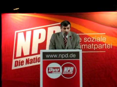 Youtube: 15.01.2011 NPD-Wahlkampf-Ikone Hans Püschel singt bei NPDVU-Fusion