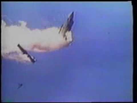 Youtube: Patriot missile hits the plane