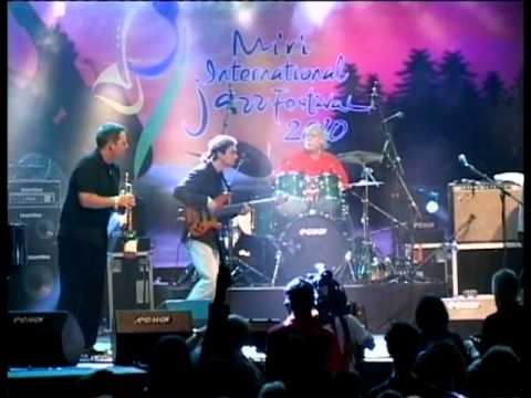 Youtube: Michael Shrieve's Spellbinder - "Flamingo" @ Miri International Jazz Festival 2010