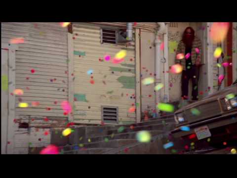 Youtube: Sony Bravia Bouncy Balls Full HD 1080p