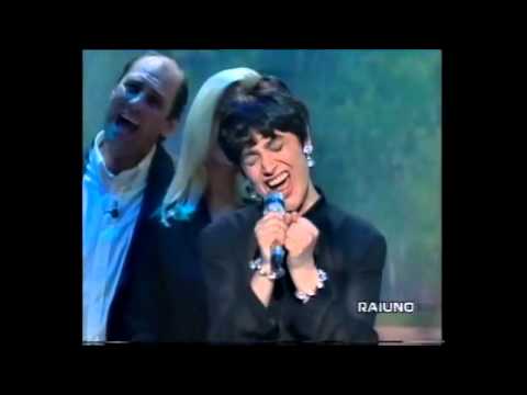 Youtube: Mia Martini  Minuetto (live Domenica in '95)