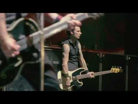 Youtube: Wake Me Up When September Ends - Green Day (Live)