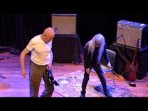 Youtube: Keiji Haino & Han Bennink, live Utrecht 09-11-2017, Le Guess Who TivoliVredenburg Hertz