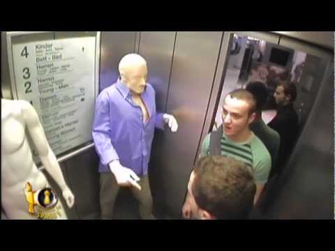 Youtube: Grusel-Puppe im Aufzug | Verstehen Sie Spaß?