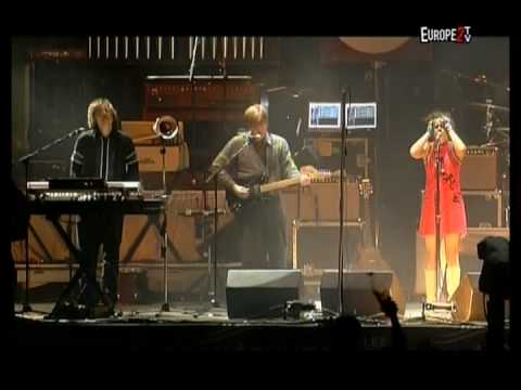 Youtube: Arcade Fire - In the Backseat | Les Eurockéennes 2007 | Part 5 of 11